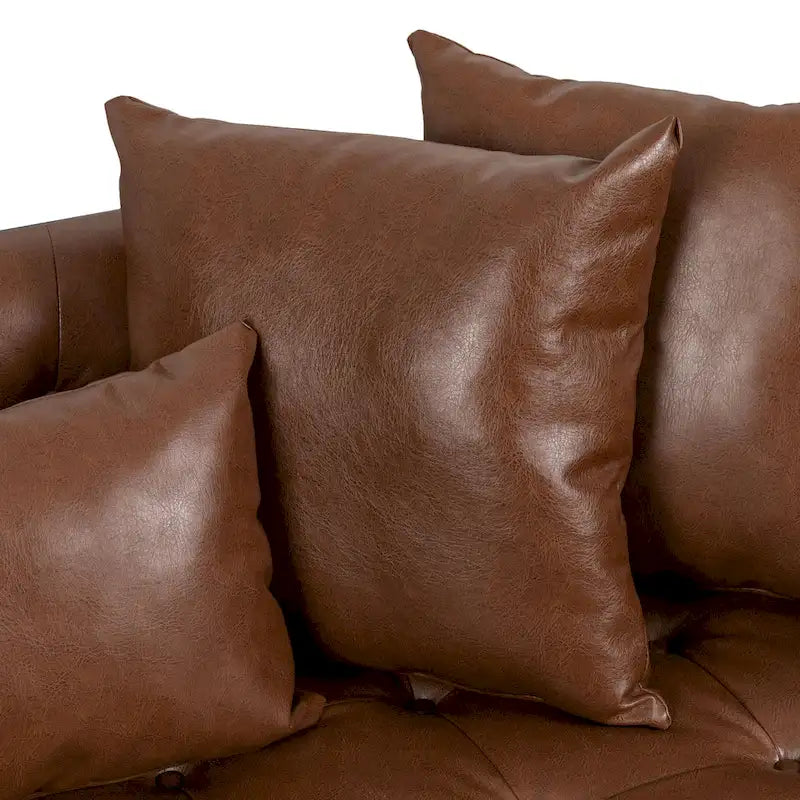 Brązowa sofa 3-osobowa z imitacji skóry z poduszkami ozdobnymi i czarną metalową podstawą
