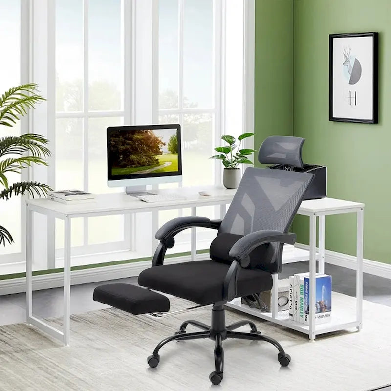 Ergonomiczne krzesło biurowe z siatki z wysokim oparciem, zagłówkiem, podparciem lędźwiowym, regulowanymi podłokietnikami i wysuwanym podnóżkiem